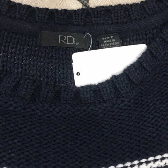 Modern Designer Stripe Knit Hi-Lo Sweater - Picture 2 of 5